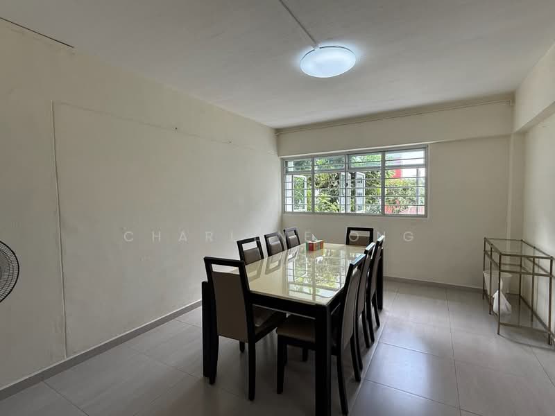 140 Lorong Ah Soo, 140 Lorong Ah Soo, 3 Bedrooms, 1,420 sqft, HDB Flat For Rent, by Charlene Ong, 500175847 - Dining Room - PropertyGuru.com.sg