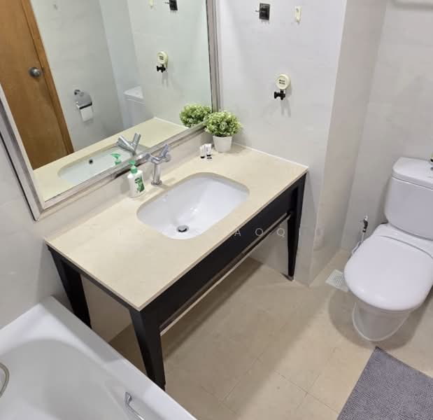 Blue Horizon, 23 West Coast Crescent, Room Rental, 160 sqft, Condominium For Rent, by Tay Shaoqi, 500175852 - Master Bathroom - PropertyGuru.com.sg