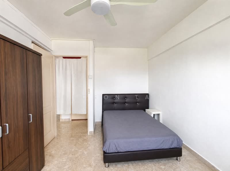 472 Ang Mo Kio Avenue 10, 472 Ang Mo Kio Avenue 10, 3 Bedrooms, 990 sqft, HDB Flat For Sale, by Ricson Tan, 500175860 - Bedroom - PropertyGuru.com.sg