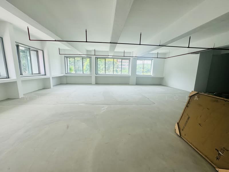Thye Hong Centre, 2 Leng Kee Rd, 1,905 sqft, Light Industrial (B1) For Rent, by Wu QiuTing Felicia, 500175873 - Interior - CommercialGuru.com.sg