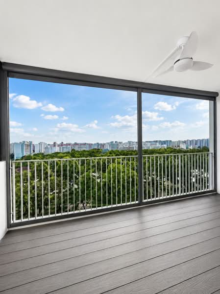 475B Upper Serangoon Crescent, 475B Upper Serangoon Crescent, 3 Bedrooms, 1,173 sqft, HDB Flat For Sale, by Brandon Tam, 500175884 - Balcony - PropertyGuru.com.sg
