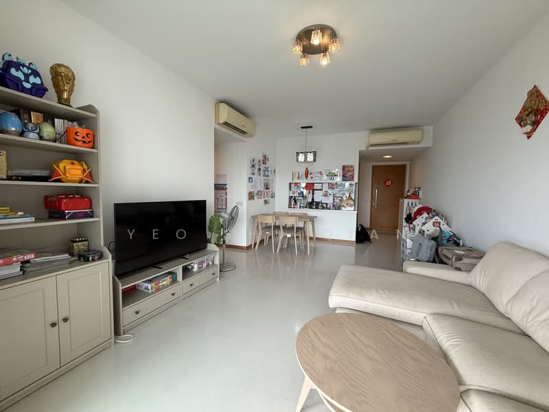 Dakota Residences, 36 Dakota Crescent, 3 Bedrooms, 1,313 sqft, Condominium For Sale, by Yeo Shu Qian, 500175887 - Living Room - PropertyGuru.com.sg