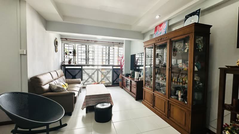 606 Senja Road, 606 Senja Road, 4 Bedrooms, 1,292 sqft, HDB Flat For Sale, by Joe Tng, 500175889 - Living Room - PropertyGuru.com.sg