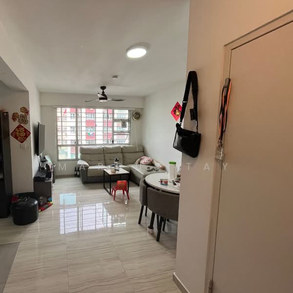 429B Bedok North Woods, 429B Bedok North Road, 2 Bedrooms, 743 sqft, HDB Flat For Sale, by Marcus Tay, 500175895 - Living Room - PropertyGuru.com.sg