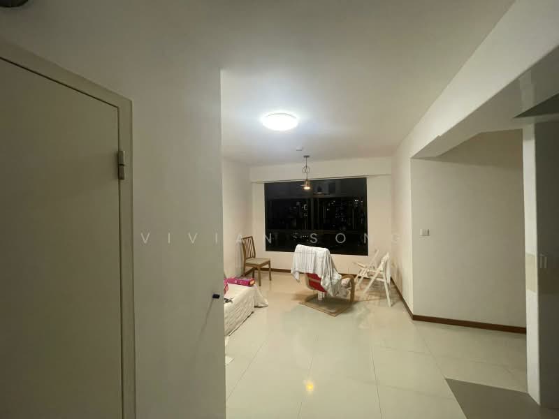 263 Toa Payoh Apex, 263 Toa Payoh East, 2 Bedrooms, 732 sqft, HDB Flat For Rent, by Vivian Song, 500175899 - Living Room - PropertyGuru.com.sg