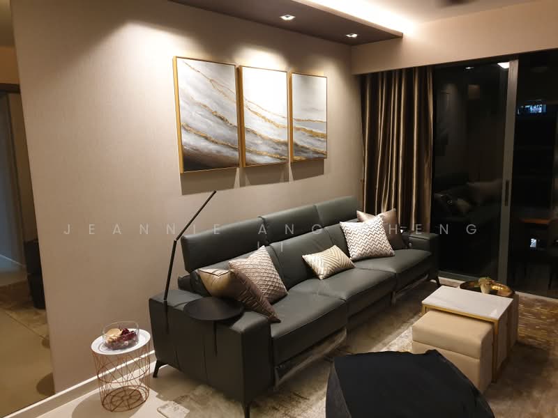 Hundred Palms Residences, 262 Yio Chu Kang Road, 5 Bedrooms, 1,528 sqft, Executive Condominium For Sale, by Jeannie Ang Cheng Li, 500175902 - Living Room - PropertyGuru.com.sg