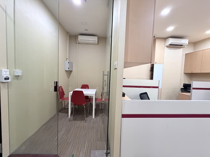 Primz Bizhub, 21 Woodlands Close singapore, 1,356 sqft, Light Industrial (B1) For Rent, by Kesinee Kess, 500175903 - CommercialGuru.com.sg