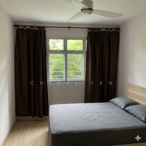 119B Canberra Crescent, 119B Canberra Crescent, 4 Bedrooms, 1,216 sqft, HDB Flat For Sale, by Cheryl Tan, 500175904 - Master Bedroom - PropertyGuru.com.sg