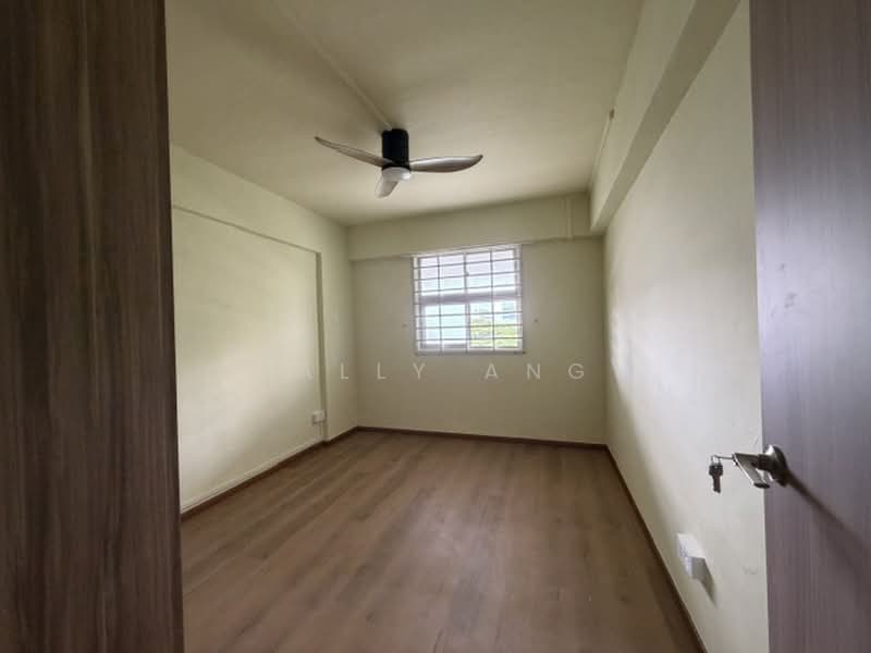 108 Aljunied Crescent, 108 Aljunied Crescent, 2 Bedrooms, 732 sqft, HDB Flat For Rent, by Sally Ang, 500175907 - Bedroom - PropertyGuru.com.sg