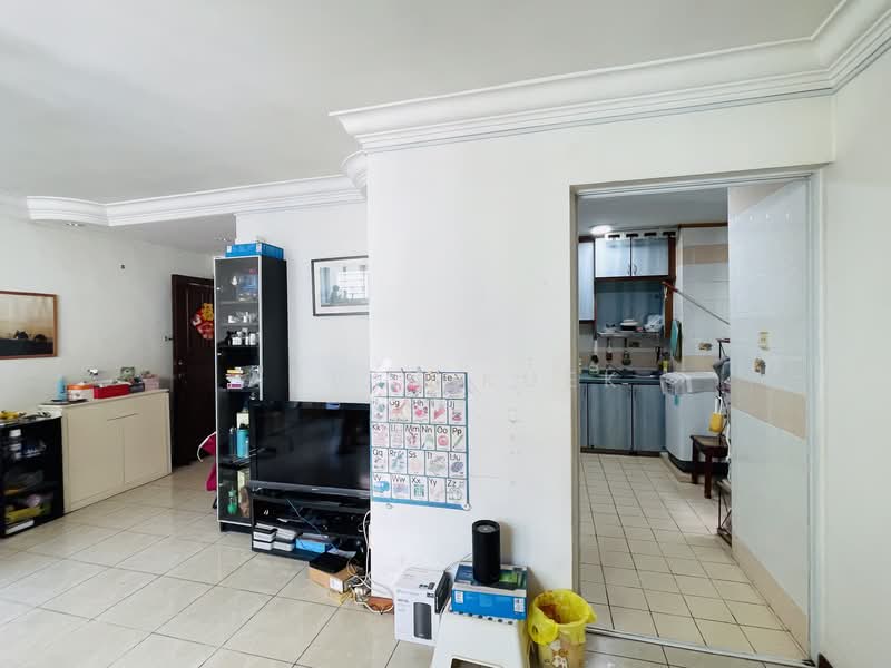 688D Woodlands Drive 75, 688D Woodlands Drive 75, 3 Bedrooms, 969 sqft, HDB Flat For Rent, by Arvin Kuek, 500175927 - Living Room - PropertyGuru.com.sg