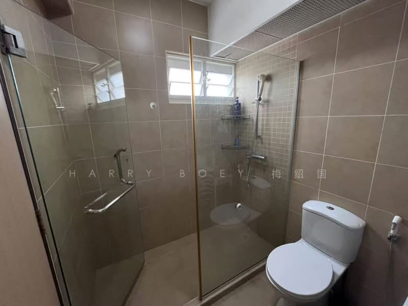 80C Telok Blangah Street 31, 80C Telok Blangah Street 31, 2 Bedrooms, 732 sqft, HDB Flat For Sale, by Harry Boey 梅绍国, 500175955 - Bathroom - PropertyGuru.com.sg