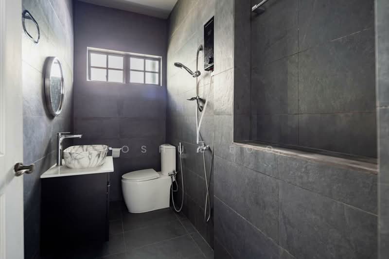 Panoramic Sea View Semi Detached, , 5 Bedrooms, 3,800 sqft, Semi-Detached House For Sale, by Joshua Foo, 500175960 - Bathroom - PropertyGuru.com.sg