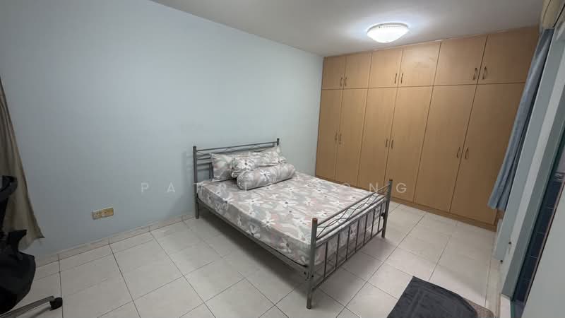 484 Segar Road, 484 Segar Road, 3 Bedrooms, 1,184 sqft, HDB Flat For Sale, by Patrick Ong, 500175969 - Bedroom - PropertyGuru.com.sg