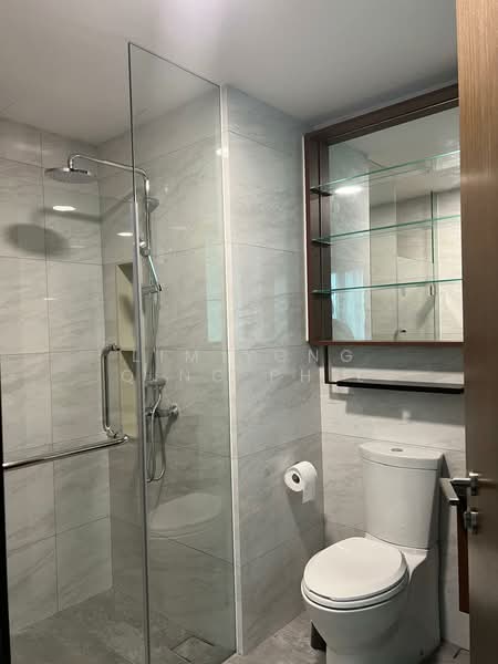 Normanton Park, 57 Normanton Park, 2 Bedrooms, 850 sqft, Condominium For Sale, by Lim Yong Qing Phil, 500175971 - Bathroom - PropertyGuru.com.sg