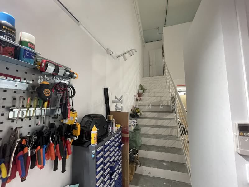 Oxley BizHub, 65 Ubi Road 1, 1,410 sqft, Light Industrial (B1) For Rent, by Arun Kumar, 500175973 - Interior - CommercialGuru.com.sg