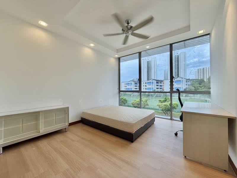 The Linear, 880 Upper Bukit Timah Road, 3 Bedrooms, 1,227 sqft, Apartment For Sale, by C K Ow Yong, 500175975 - Bedroom - PropertyGuru.com.sg