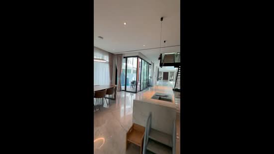 Broadrick Road, Broadrick Road, 6 Bedrooms, 9,256 sqft, Detached House For Rent, by Lavina Natasha Liem, 500175981 - PropertyGuru.com.sg