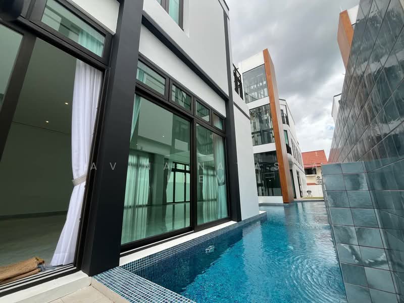 Broadrick Road, Broadrick Road, 6 Bedrooms, 9,256 sqft, Detached House For Rent, by Lavina Natasha Liem, 500175981 - Exterior - PropertyGuru.com.sg