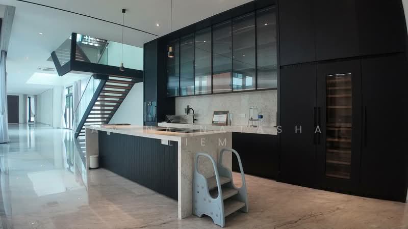 Broadrick Road, Broadrick Road, 6 Bedrooms, 9,256 sqft, Detached House For Rent, by Lavina Natasha Liem, 500175981 - Kitchen - PropertyGuru.com.sg