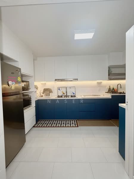 323 Woodlands Street 32, 323 Woodlands Street 32, 4 Bedrooms, 1,754 sqft, HDB Flat For Sale, by Rozi Faith Naser, 500175983 - Kitchen - PropertyGuru.com.sg
