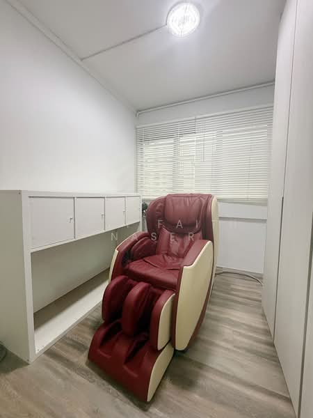 323 Woodlands Street 32, 323 Woodlands Street 32, 4 Bedrooms, 1,754 sqft, HDB Flat For Sale, by Rozi Faith Naser, 500175983 - Interior - PropertyGuru.com.sg