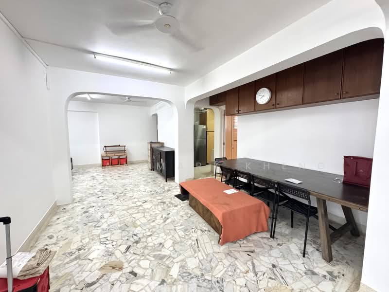 224 Lorong 8 Toa Payoh, 224 Lorong 8 Toa Payoh, 3 Bedrooms, 1,259 sqft, HDB Flat For Rent, by Ethan Mark Kheng, 500175985 - Living Room - PropertyGuru.com.sg