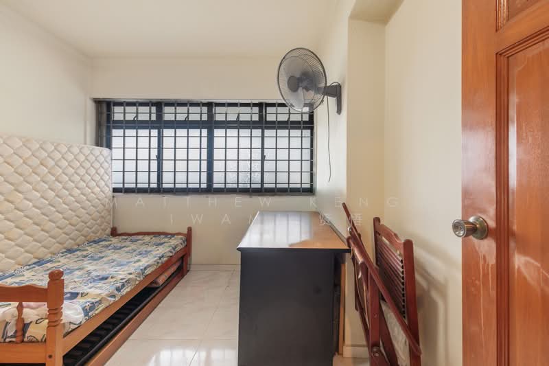 58 Geylang Bahru, 58 Geylang Bahru, 3 Bedrooms, 1,076 sqft, HDB Flat For Sale, by Matthew Kengo Iwami 贤悟, 500175991 - Bedroom - PropertyGuru.com.sg
