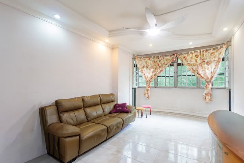 58 Geylang Bahru, 58 Geylang Bahru, 3 Bedrooms, 1,076 sqft, HDB Flat For Sale, by Matthew Kengo Iwami 贤悟, 500175991 - Living Room - PropertyGuru.com.sg