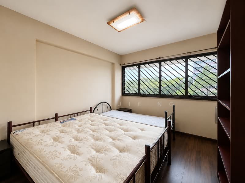 35 Chai Chee Avenue, 35 Chai Chee Avenue, 3 Bedrooms, 883 sqft, HDB Flat For Sale, by Qing Jie Ng, 500176000 - Bedroom - PropertyGuru.com.sg