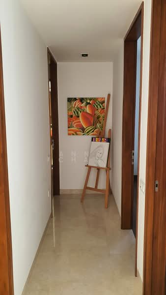 The Meyerise, 97 Meyer Road, 3 Bedrooms, 1,270 sqft, Condominium For Sale, by Anne Chan, 500176003 - Corridor - PropertyGuru.com.sg