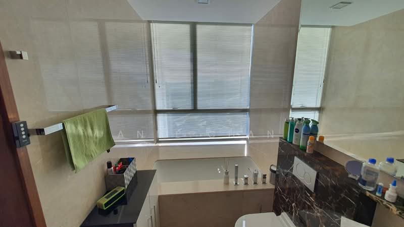 The Meyerise, 97 Meyer Road, 3 Bedrooms, 1,270 sqft, Condominium For Sale, by Anne Chan, 500176003 - Bathroom - PropertyGuru.com.sg