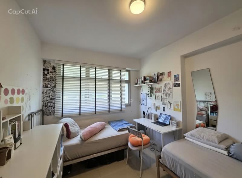 494J Tampines Street 45, 494J Tampines Street 45, 3 Bedrooms, 1,206 sqft, HDB Flat For Sale, by Elena Pang, 500176010 - Bedroom - PropertyGuru.com.sg