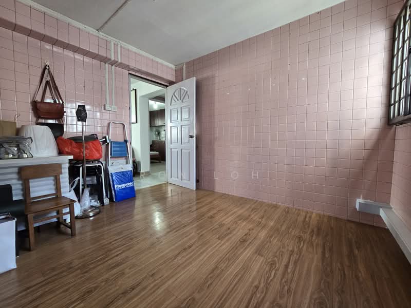 60 Marine Drive, 60 Marine Drive, 3 Bedrooms, 936 sqft, HDB Flat For Sale, by Ron Loh, 500176011 - Bedroom - PropertyGuru.com.sg