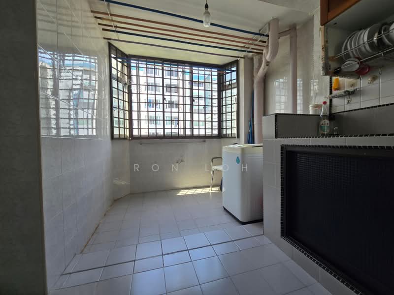 60 Marine Drive, 60 Marine Drive, 3 Bedrooms, 936 sqft, HDB Flat For Sale, by Ron Loh, 500176011 - Yard - PropertyGuru.com.sg