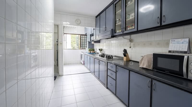 288D Bukit Batok Street 25, 288D Bukit Batok Street 25, 3 Bedrooms, 1,001 sqft, HDB Flat For Sale, by Aiden Tang, 500176016 - Kitchen - PropertyGuru.com.sg