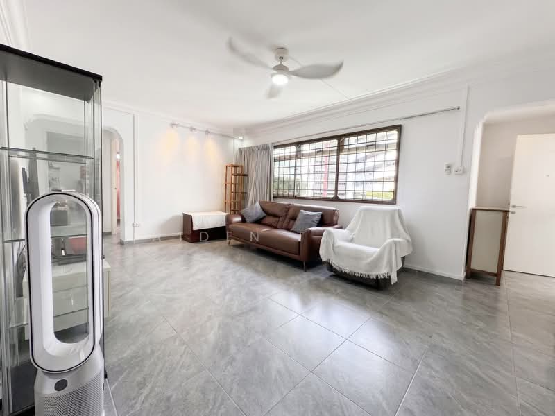 288D Bukit Batok Street 25, 288D Bukit Batok Street 25, 3 Bedrooms, 1,001 sqft, HDB Flat For Sale, by Aiden Tang, 500176016 - Living Room - PropertyGuru.com.sg