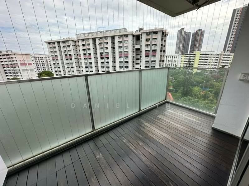 The Parc Condominium, 9 West Coast Walk, 2 Bedrooms, 980 sqft, Condominium For Rent, by Daniel Lin, 500176026 - Balcony - PropertyGuru.com.sg