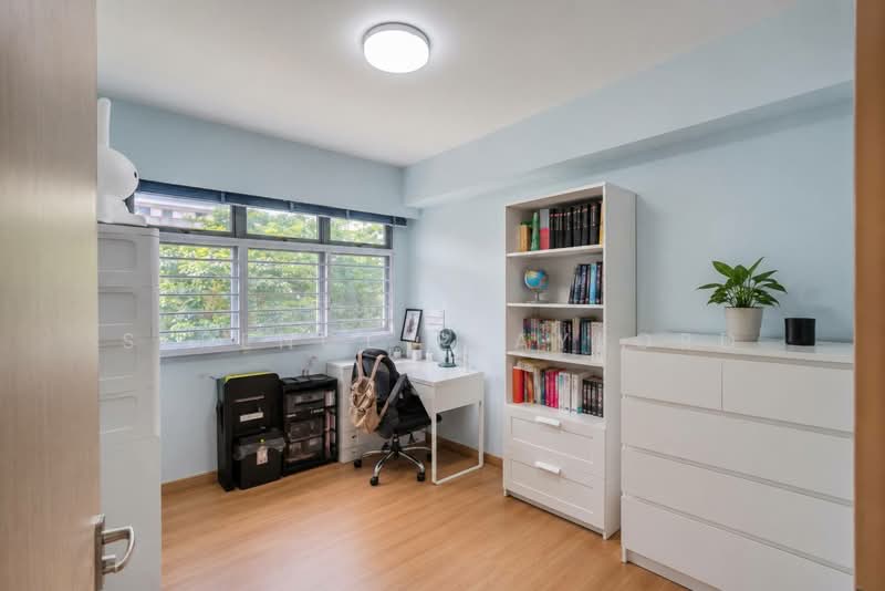 618B Tampines Street 61, 618B Tampines Street 61, 3 Bedrooms, 1,001 sqft, HDB Flat For Sale, by Serence Playford, 500176031 - Study - PropertyGuru.com.sg