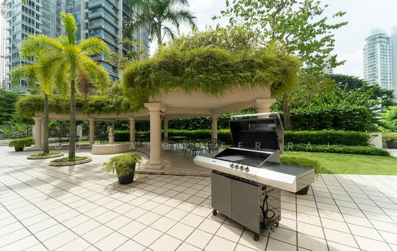 Leonie Condotel, 2 Leonie Hill Road, 4 Bedrooms, 2,568 sqft, Condominium For Rent, by Gupta Sameer Raj, 500176035 - Exterior - PropertyGuru.com.sg