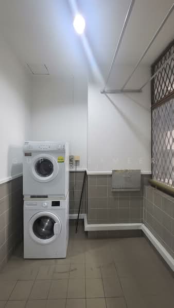 Leonie Condotel, 2 Leonie Hill Road, 4 Bedrooms, 2,568 sqft, Condominium For Rent, by Gupta Sameer Raj, 500176035 - Interior - PropertyGuru.com.sg