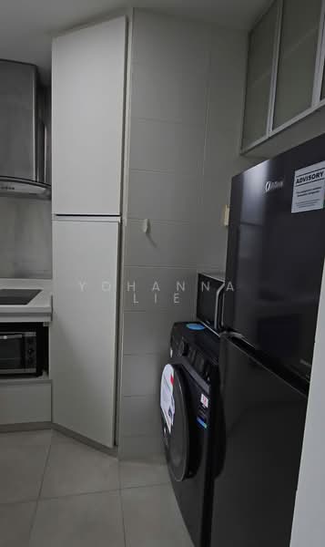 Shanghai One, 1 Shanghai Road, Room Rental, 250 sqft, Apartment For Rent, by Yohanna Lie, 500176036 - Kitchen - PropertyGuru.com.sg