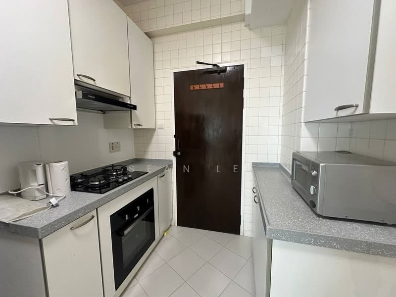 Bayshore Park, 66 Bayshore Road, 2 Bedrooms, 936 sqft, Condominium For Rent, by Sean Lee, 500176037 - Kitchen - PropertyGuru.com.sg