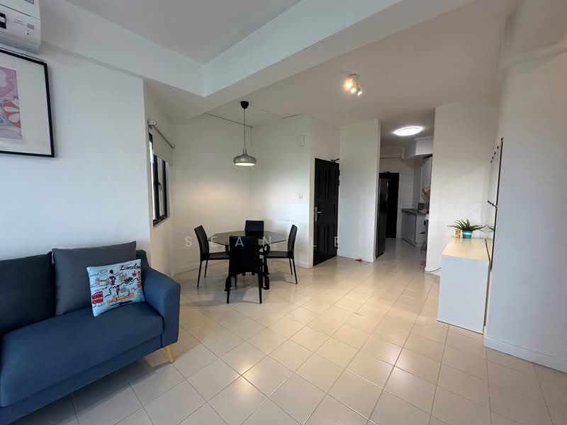 Bayshore Park, 66 Bayshore Road, 2 Bedrooms, 936 sqft, Condominium For Rent, by Sean Lee, 500176037 - Living Room - PropertyGuru.com.sg