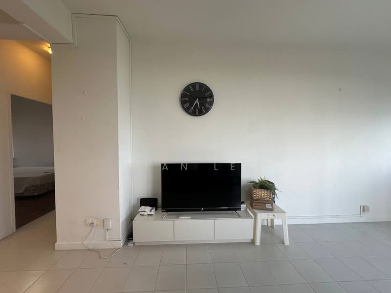 Bayshore Park, 66 Bayshore Road, 2 Bedrooms, 936 sqft, Condominium For Rent, by Sean Lee, 500176037 - Living Room - PropertyGuru.com.sg