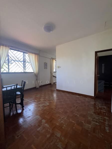 Jalan Kathi, Jalan Kathi, 4 Bedrooms, 2,000 sqft, Semi-Detached House For Sale, by Simon Neo, 500176039 - Living Room - PropertyGuru.com.sg