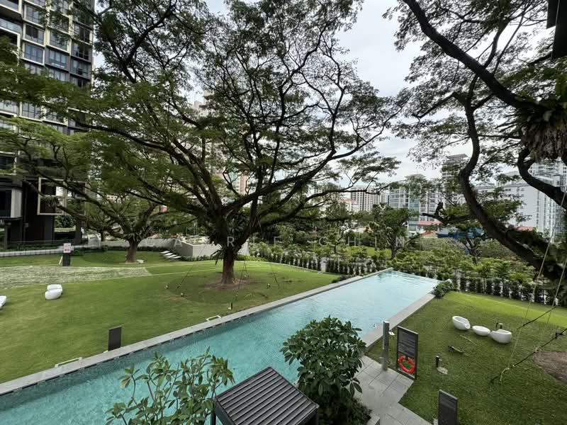 Irwell Hill Residences, 2 Irwell Hill, 2 Bedrooms, 657 sqft, Condominium For Sale, by Carrie Chin, 500176042 - Exterior - PropertyGuru.com.sg