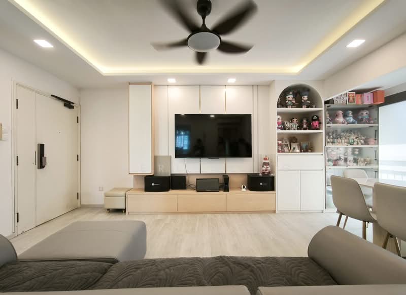 Aquarius By The Park, 1 Bedok Reservoir View, 2 Bedrooms, 893 sqft, Condominium For Rent, by Sherlene Ng, 500176043 - Living Room - PropertyGuru.com.sg