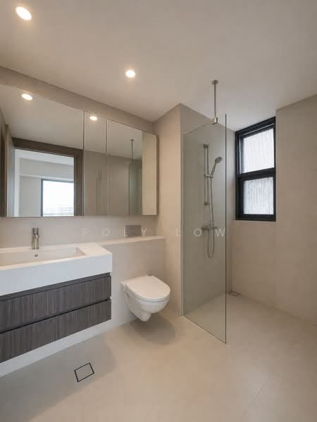 The Palette, 103 Pasir Ris Grove, 2 Bedrooms, 753 sqft, Condominium For Rent, by Poly Low, 500176048 - Master Bedroom Bathroom - PropertyGuru.com.sg