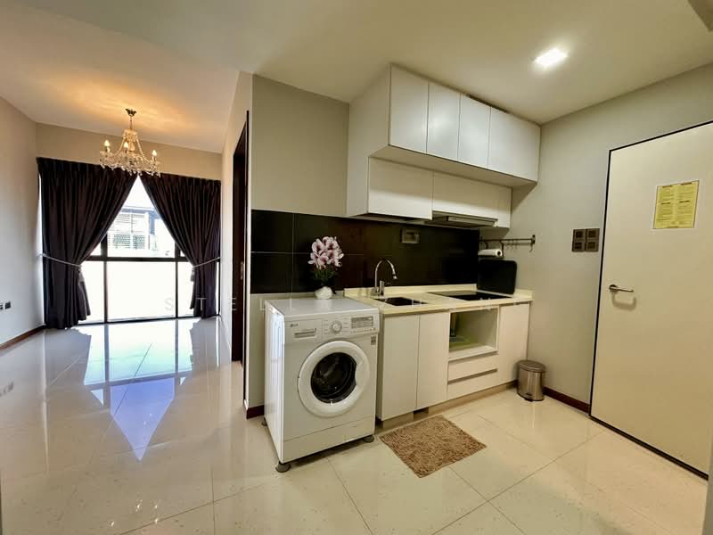 Guillemard Edge, 38 Lorong 30 Geylang, 2 Bedrooms, 1,087 sqft, Condominium For Rent, by Stella Zhang, 500176056 - Kitchen - PropertyGuru.com.sg