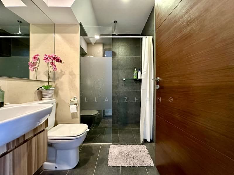 Guillemard Edge, 38 Lorong 30 Geylang, 2 Bedrooms, 1,087 sqft, Condominium For Rent, by Stella Zhang, 500176056 - Bathroom - PropertyGuru.com.sg